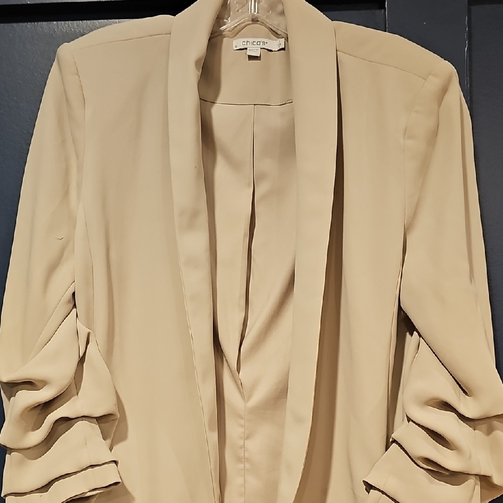 Chico's Cream Blazer with Ruched Sleeves